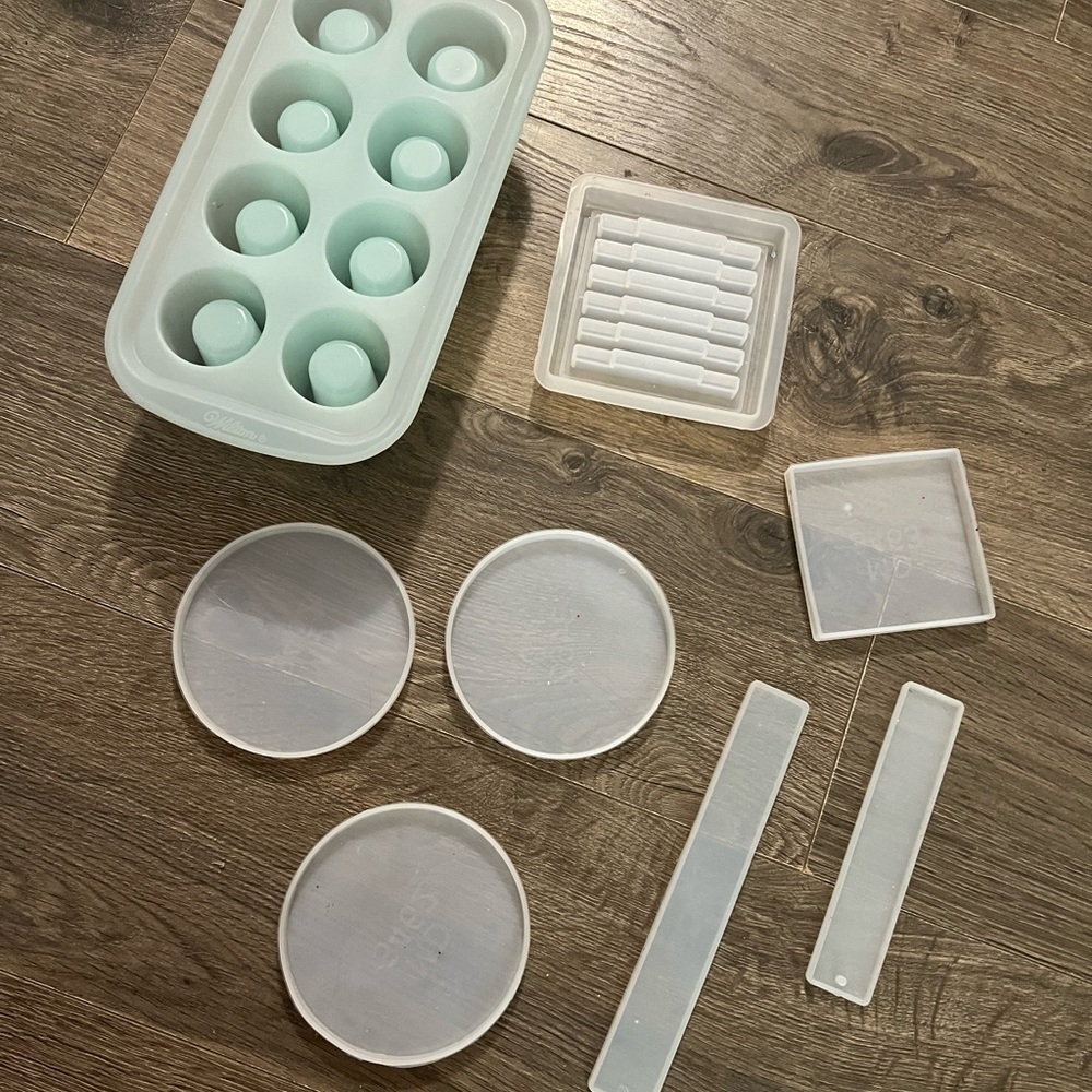 Resin Silicone Molds / Coasters / Shot Glasses / Bookmarks